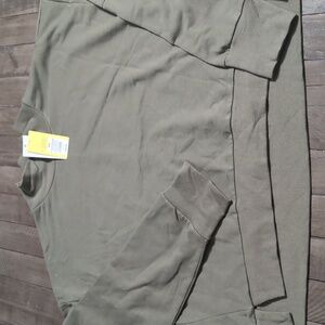 Cropped Length Olive Sweatshirt With Thumb holes